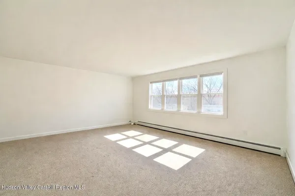 $1,950 | 97 West Bridge Street, Unit A, Saugerties, NY 12477
