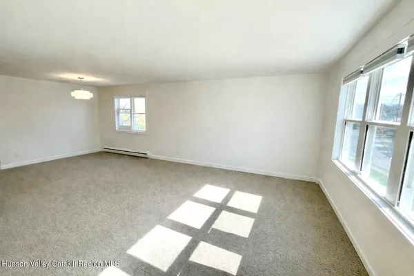 $1,950 | 97 West Bridge Street, Unit A, Saugerties, NY 12477