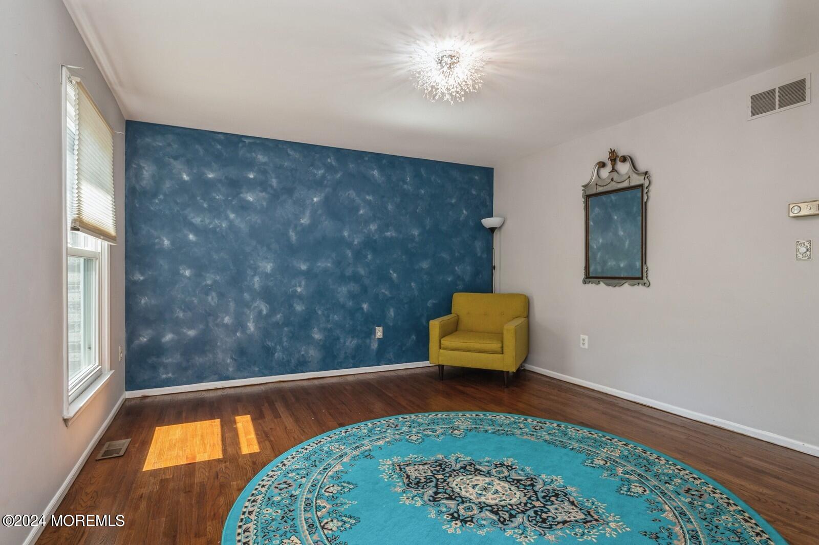 212 Nottingham Road Morganville, NJ 07751 - Photo 12 of 24 a bathroom with a bathtub