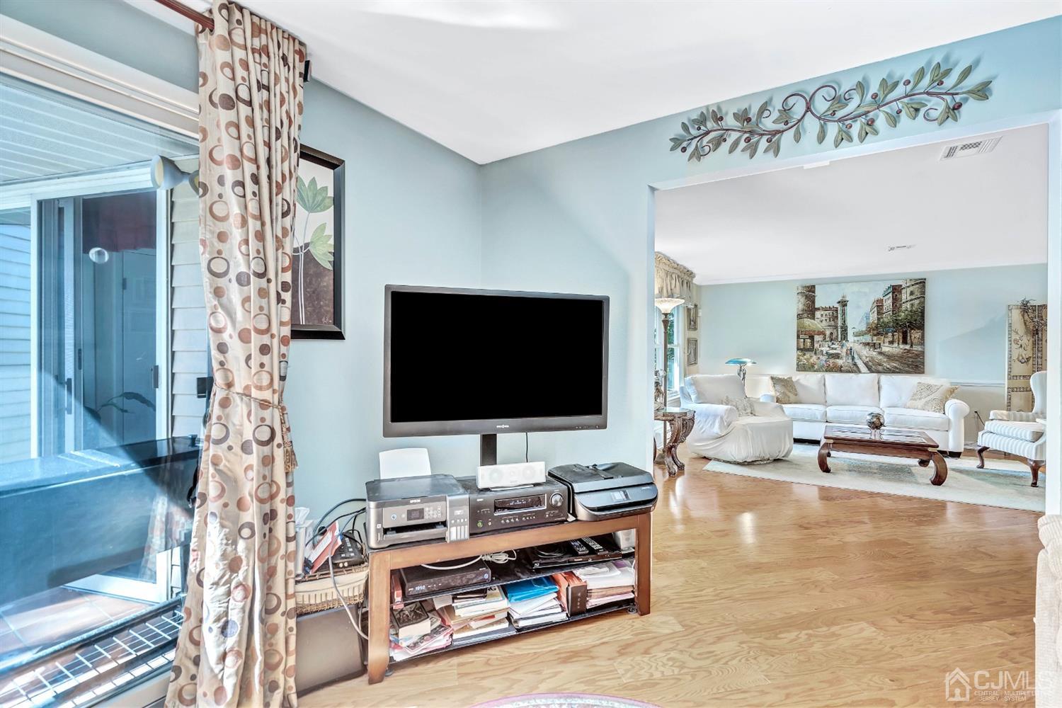 464 Delair Road, Unit A Monroe Township, NJ 08831 - Photo 8 of 22 Gallery Image 8