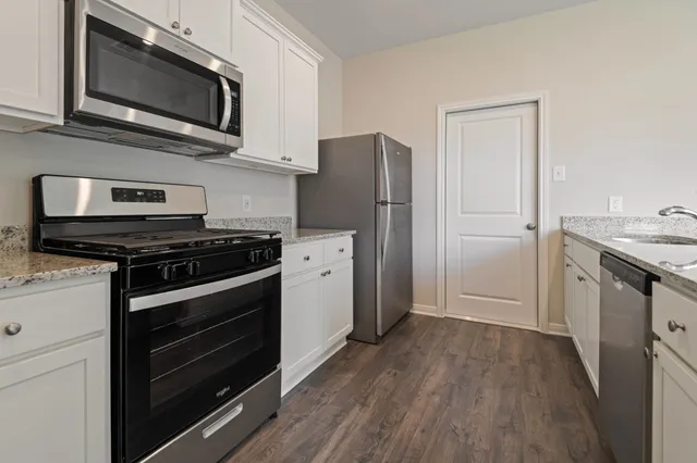 $2,245 | 21691 Lotus Elm Street, Montgomery, TX 77316