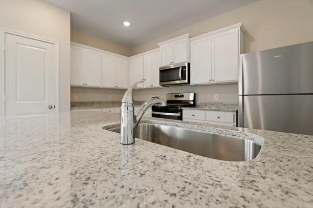 $2,245 | 21691 Lotus Elm Street, Montgomery, TX 77316