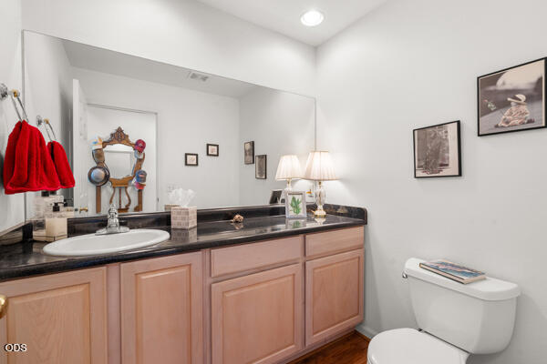 2452 Hugo Road Merlin, OR 97532 - Photo 28 of 41 Gallery Image 28