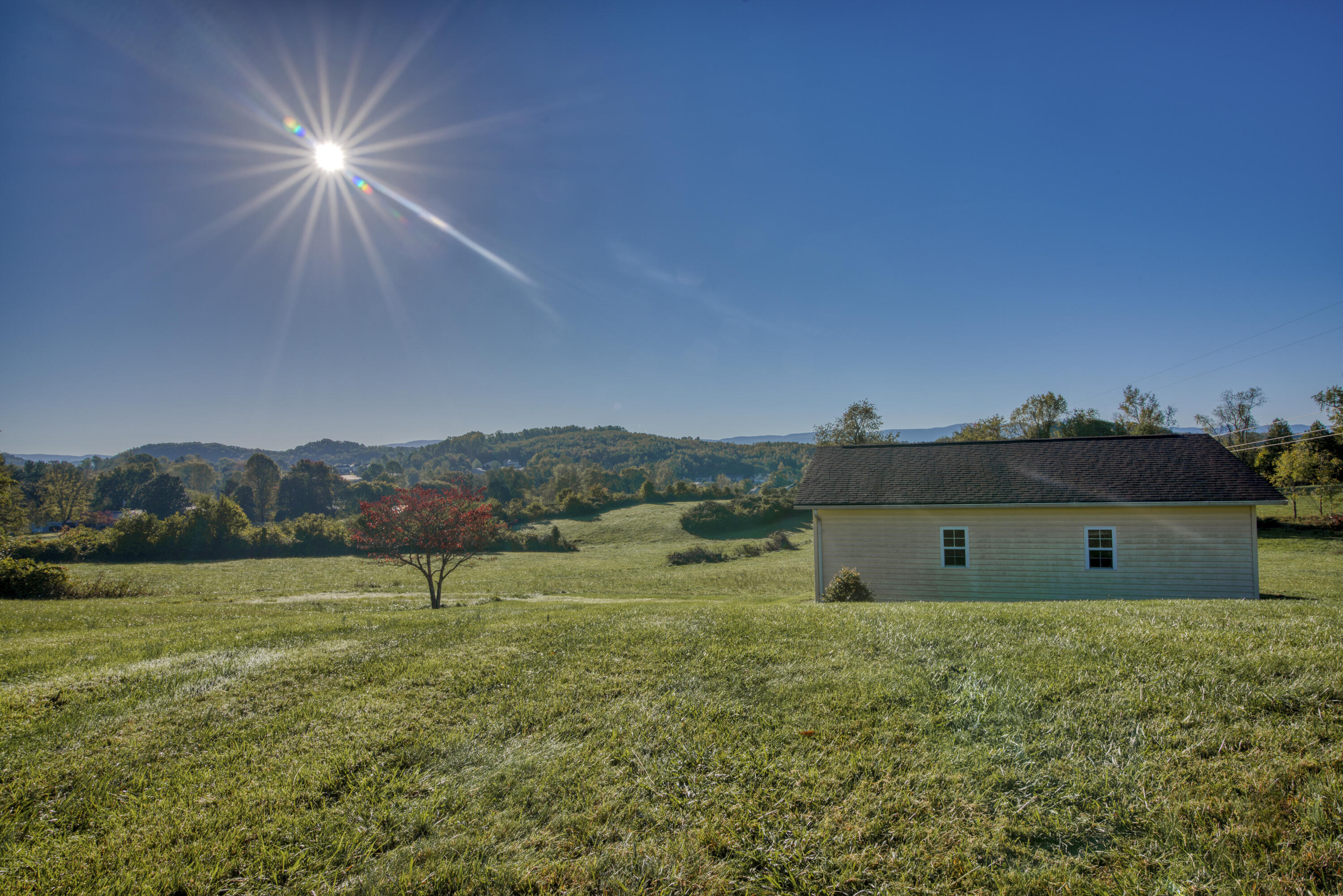 280 Chester Hill Road Bristol, VA 24201 - Photo 3 of 31 280-Chester-Hills-Bristol-VA Highlands-R