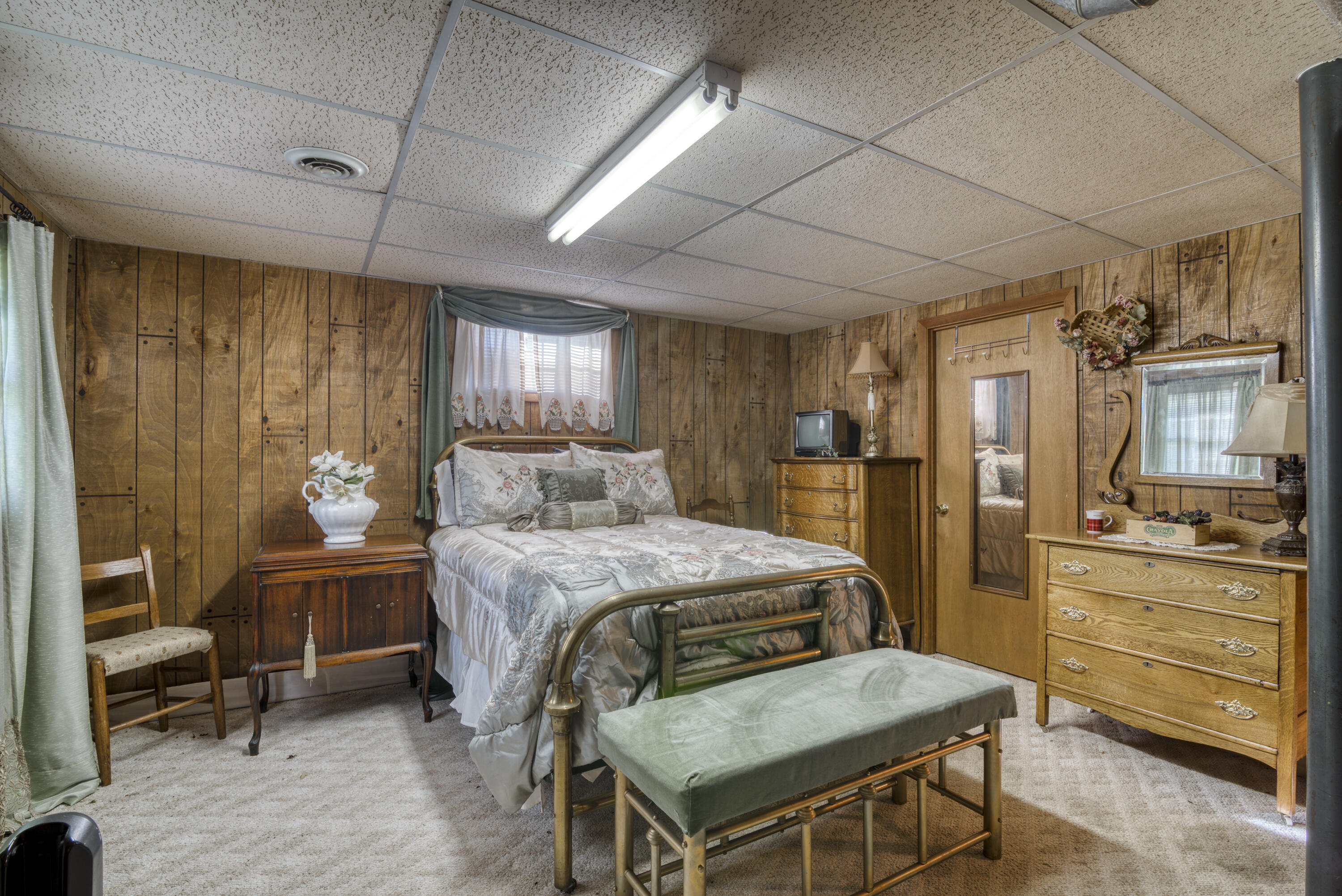 280 Chester Hill Road Bristol, VA 24201 - Photo 29 of 31 280-Chester-Hills-Bristol-VA Highlands-R