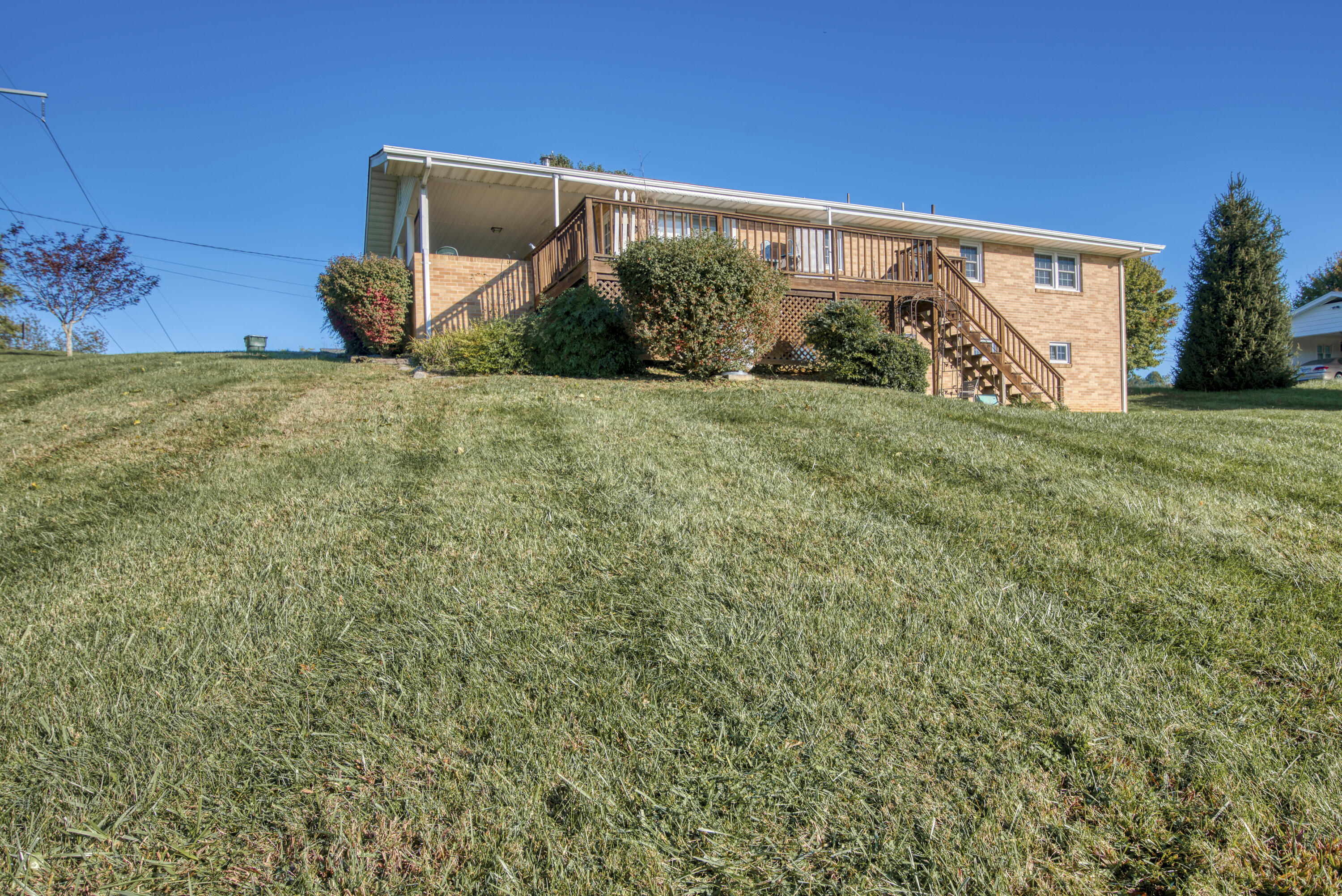 280 Chester Hill Road Bristol, VA 24201 - Photo 7 of 31 280-Chester-Hills-Bristol-VA Highlands-R