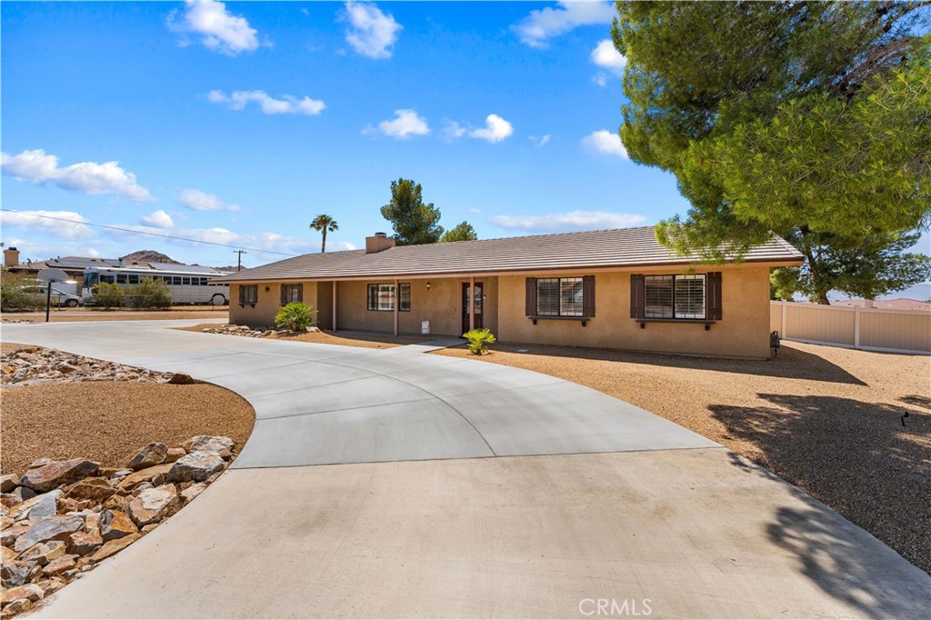 16311 Nosoni Road Apple Valley, CA 92307 - Photo 36 of 44