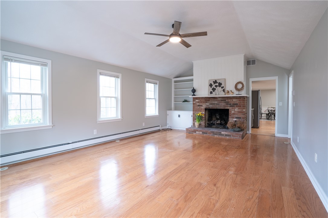 66 Hillside Road Cumberland, RI 02864 - Photo 5 of 34