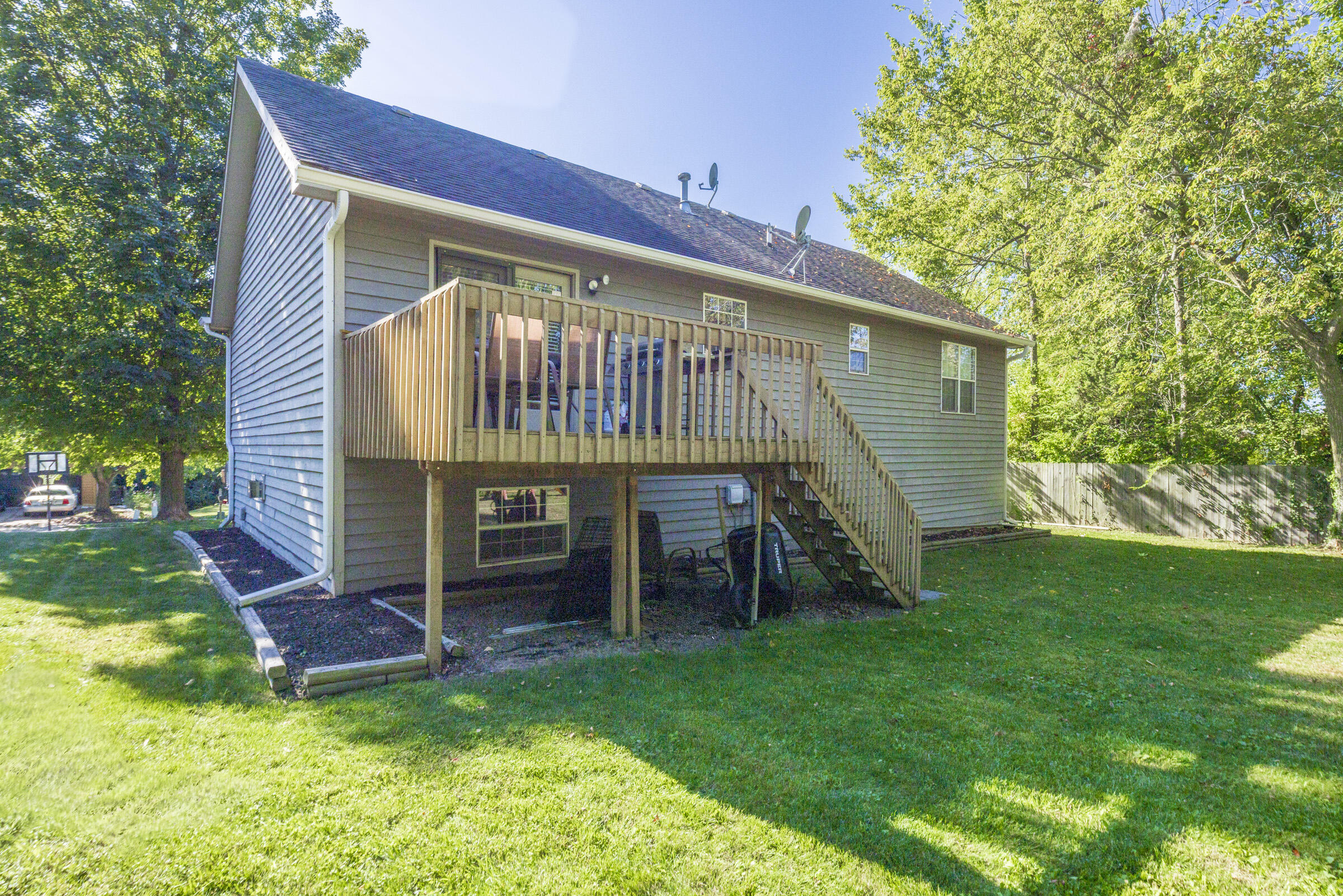 915 Quail Ridge Drive Porter, IN 46304 - Photo 29 of 31 2400x1601