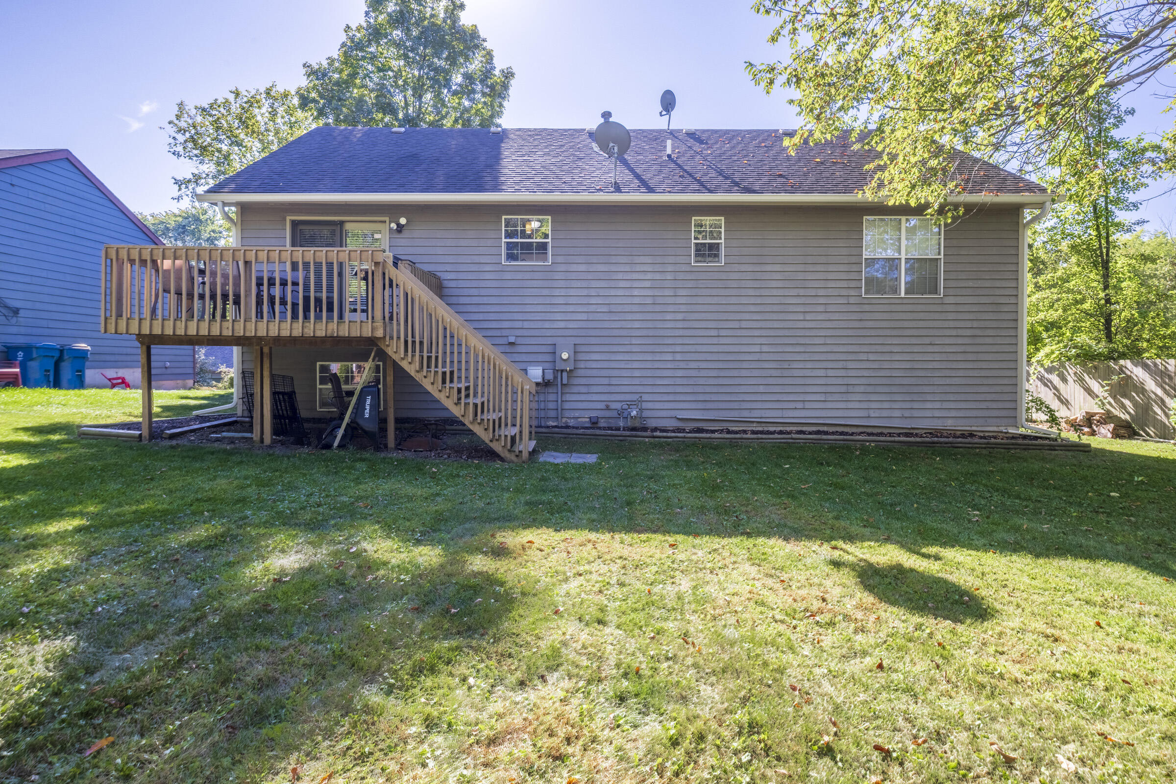 915 Quail Ridge Drive Porter, IN 46304 - Photo 30 of 31 2400x1601