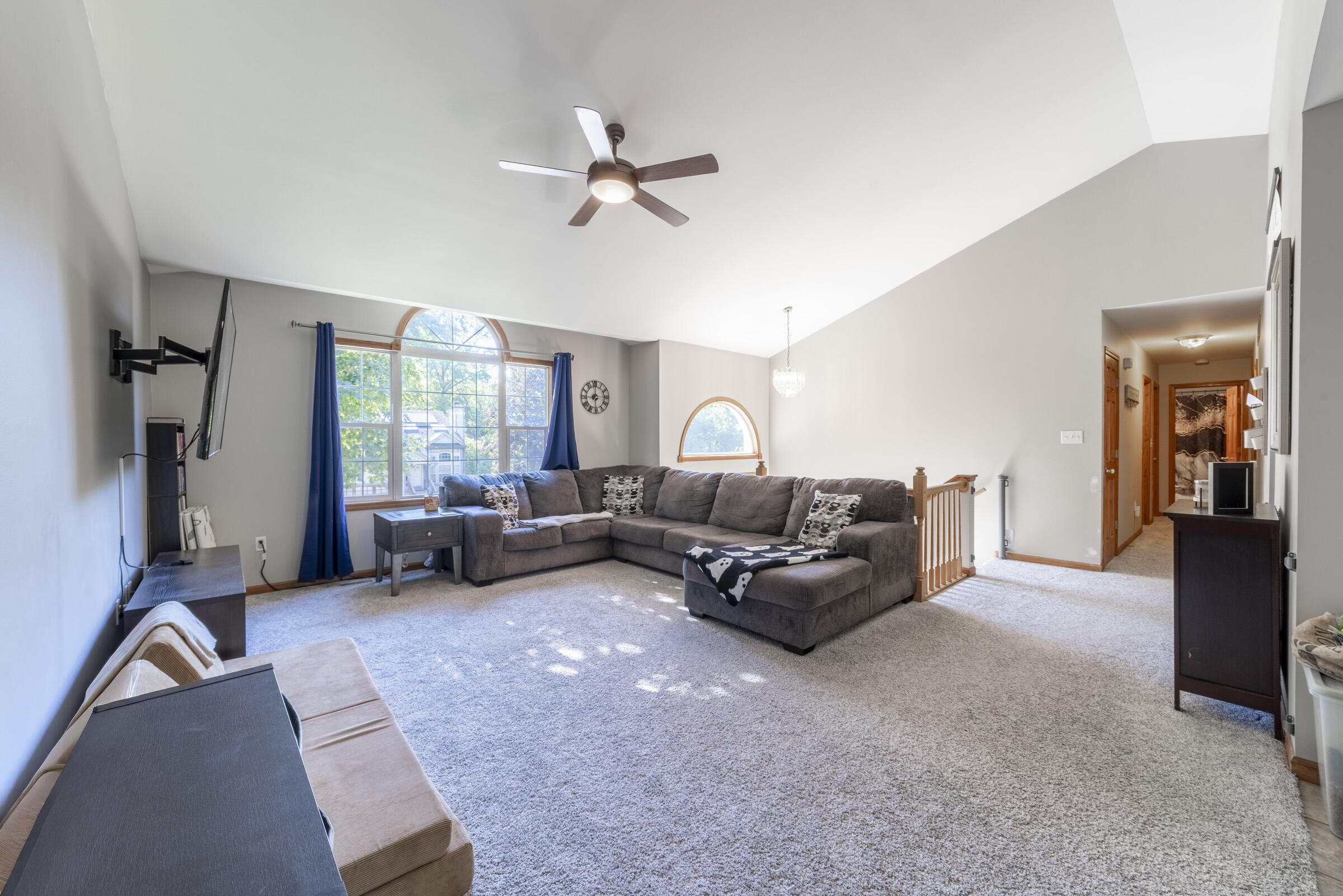 915 Quail Ridge Drive Porter, IN 46304 - Photo 6 of 31 2400x1601