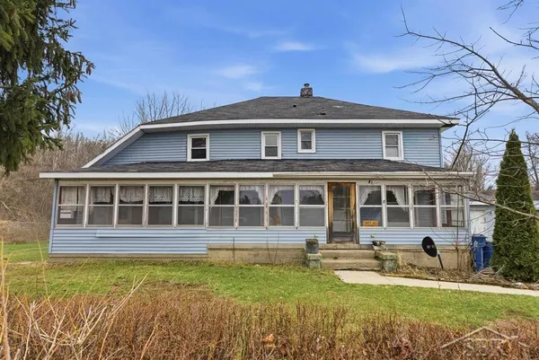 $115,000 | 1804 North Hope Road, Sanford, MI 48657