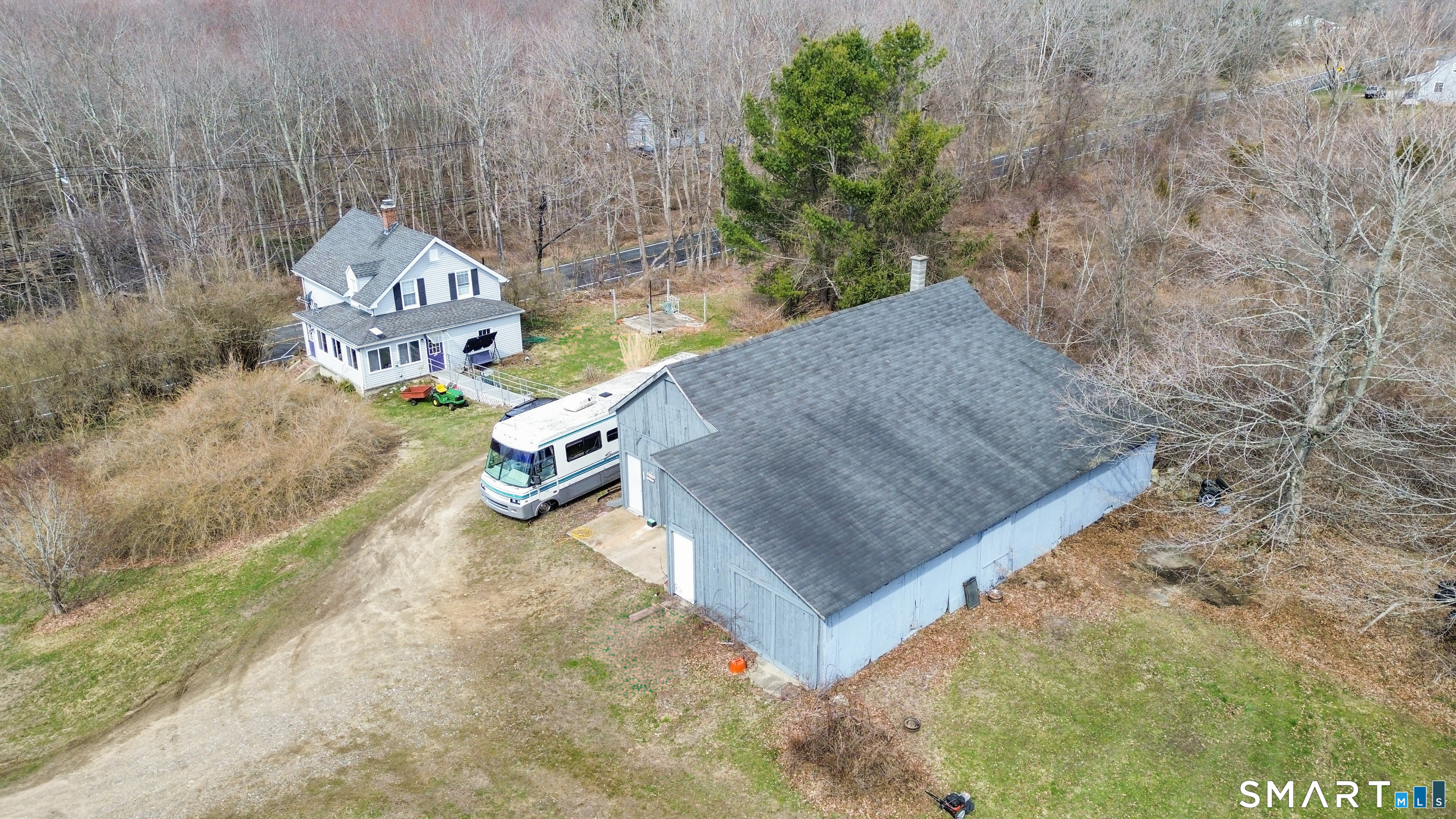 495 New London Road Colchester, CT 06415 - Photo 10 of 34