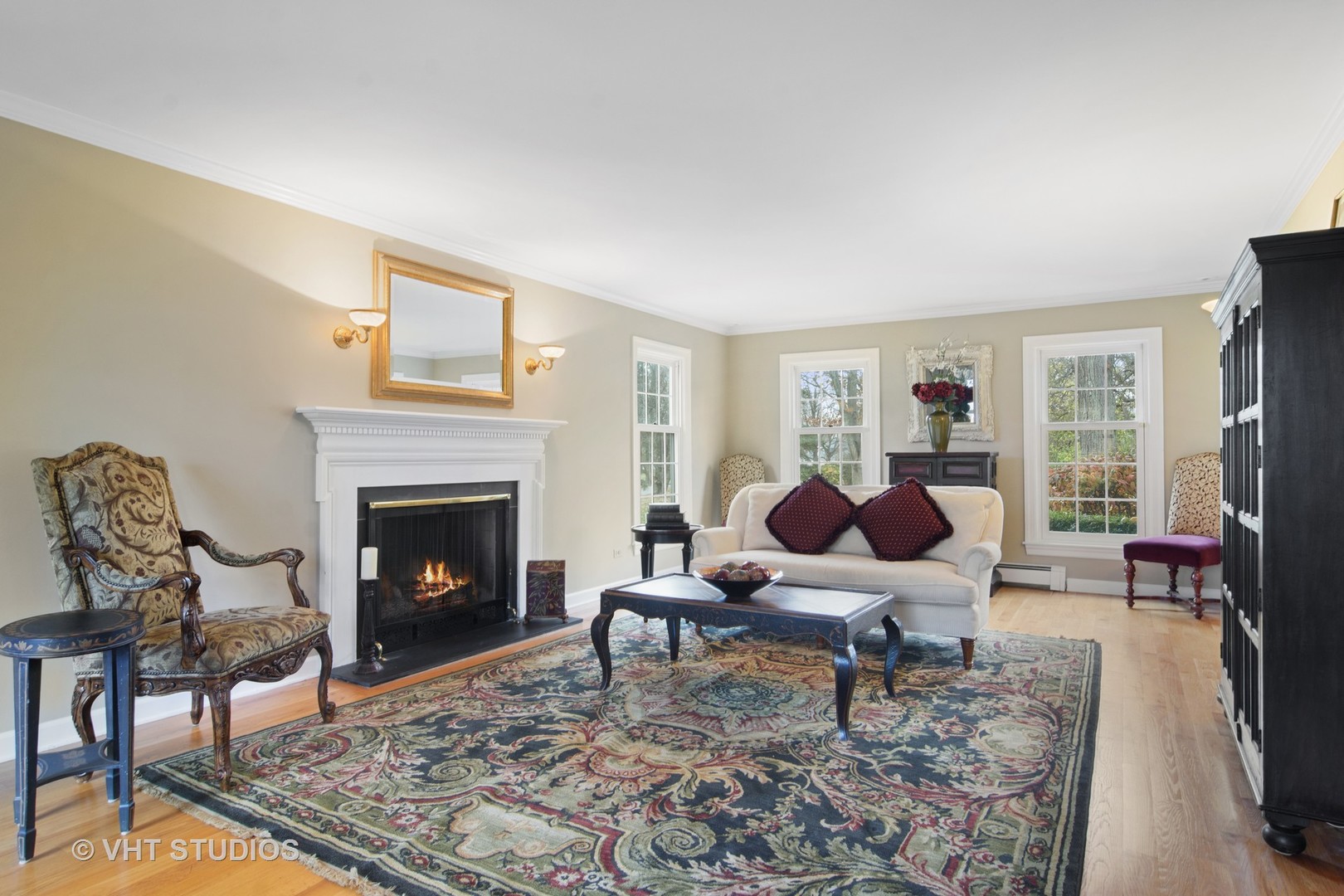 1555 Appleby Road Inverness, IL 60067 - Photo 7 of 45