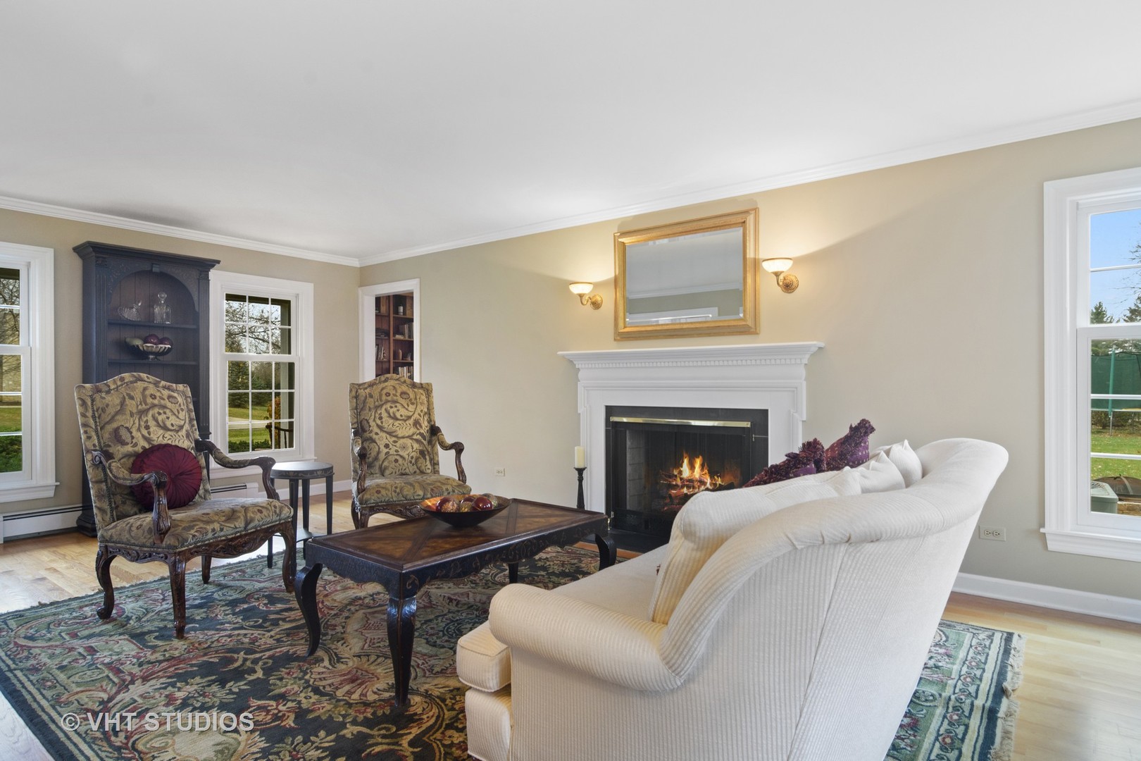 1555 Appleby Road Inverness, IL 60067 - Photo 10 of 45