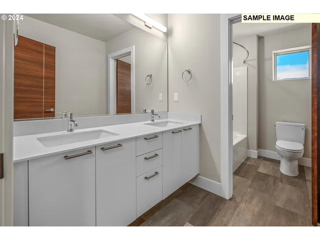 $719,950 | 12343 Southeast Falling Rain Way, Happy Valley, OR 97086