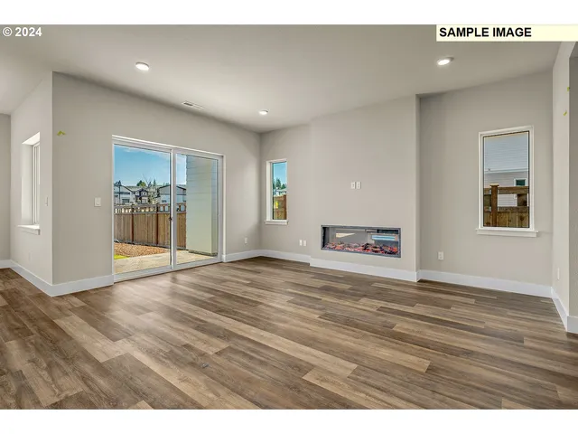 $719,950 | 12343 Southeast Falling Rain Way, Happy Valley, OR 97086