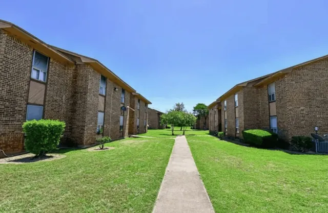 a view of a back yard of the house