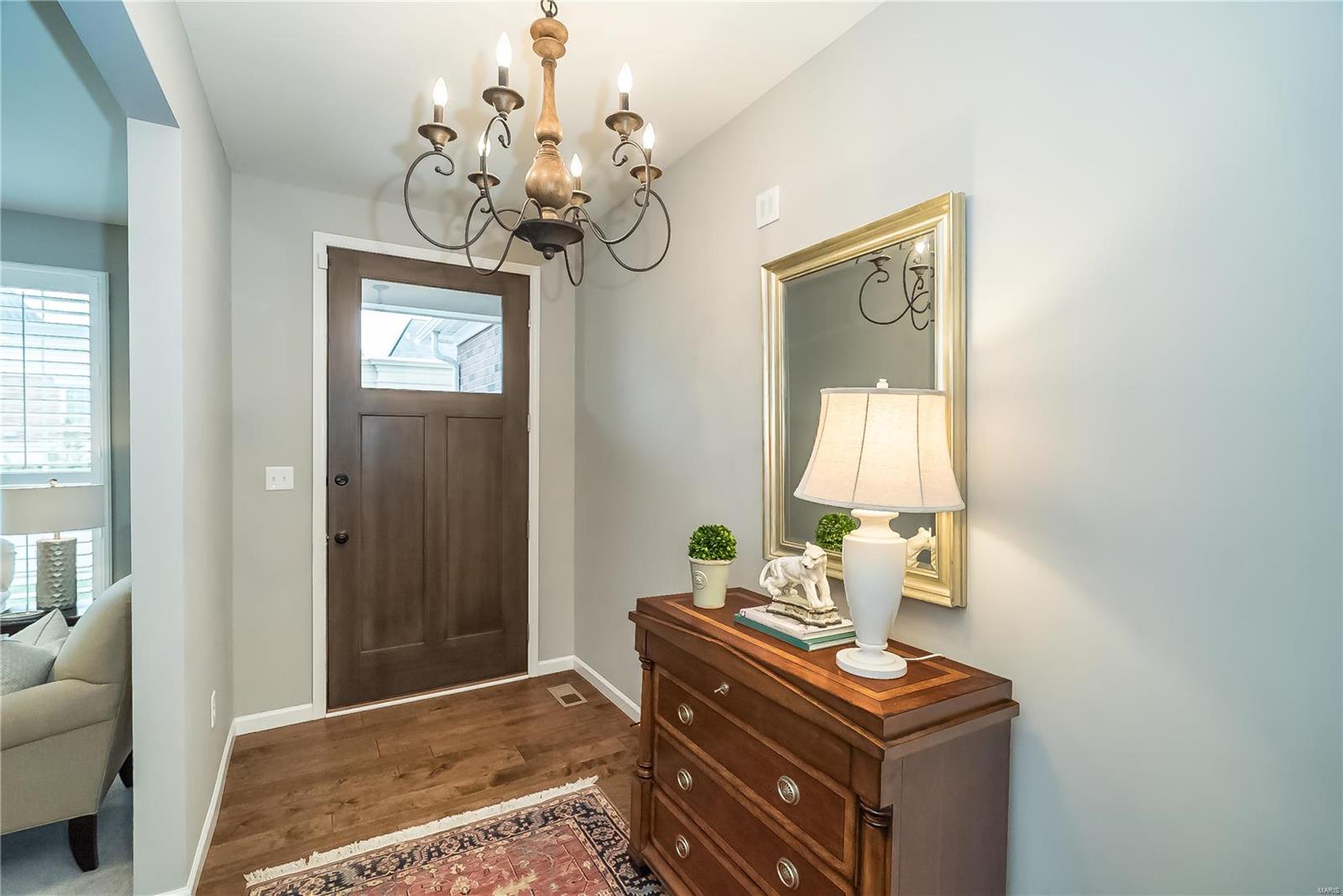 1325 Spring Snow Drive Frontenac, MO 63131 - Photo 2 of 50