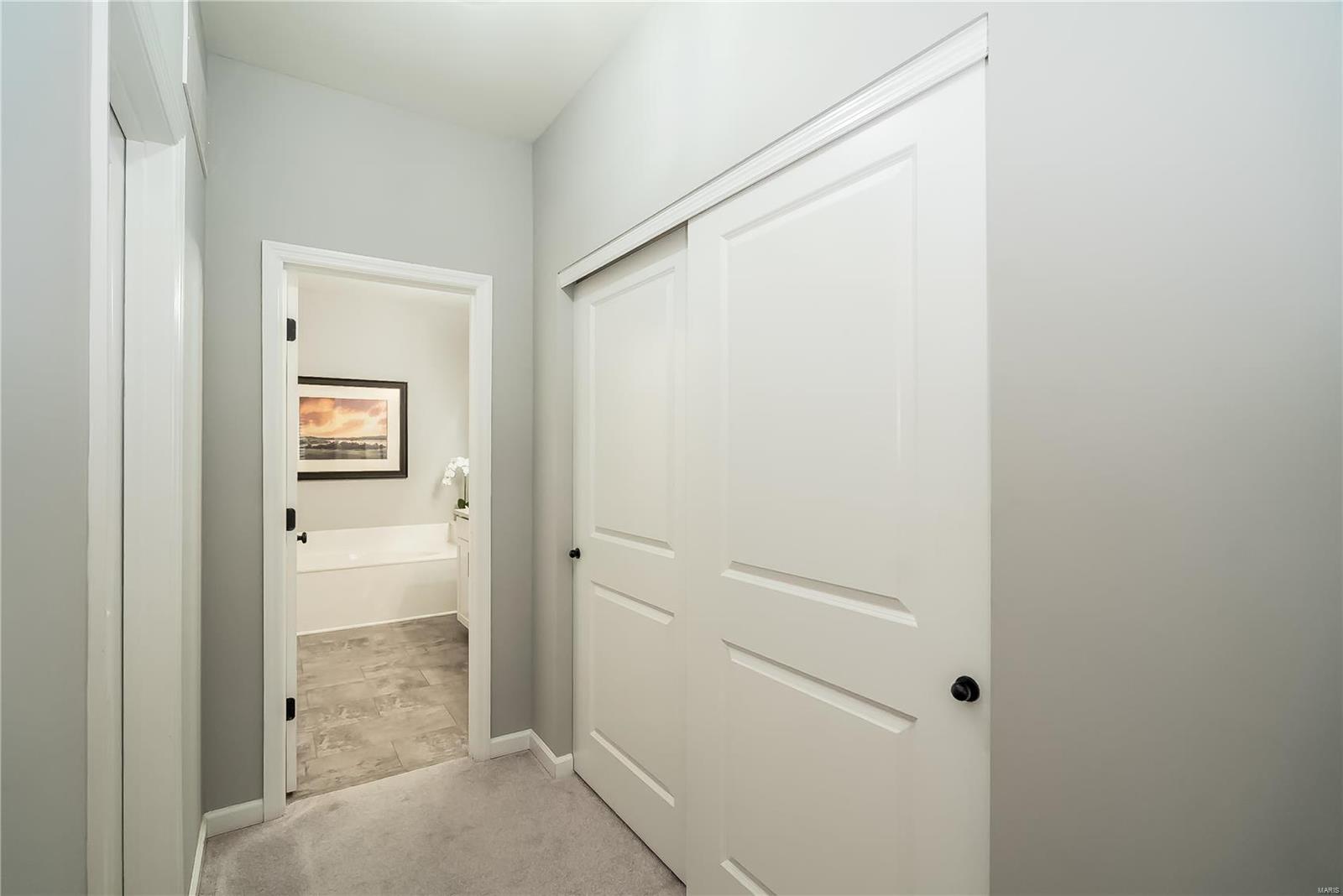 1325 Spring Snow Drive Frontenac, MO 63131 - Photo 32 of 50