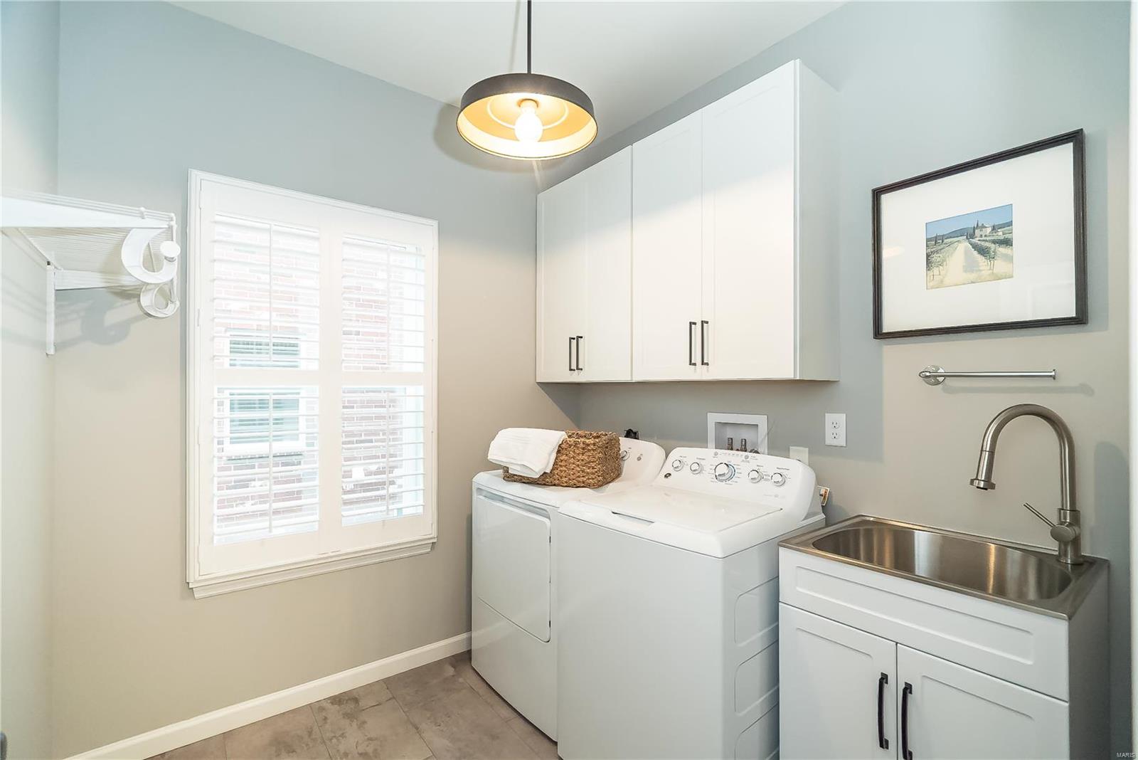 1325 Spring Snow Drive Frontenac, MO 63131 - Photo 8 of 50