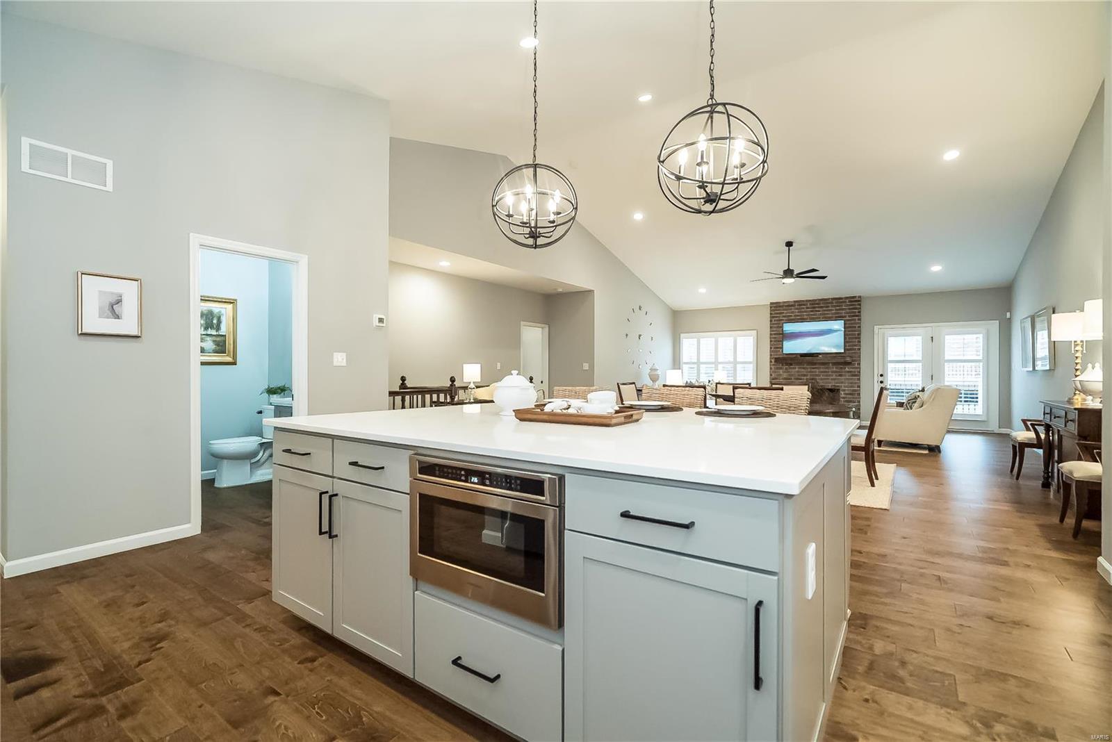 1325 Spring Snow Drive Frontenac, MO 63131 - Photo 10 of 50