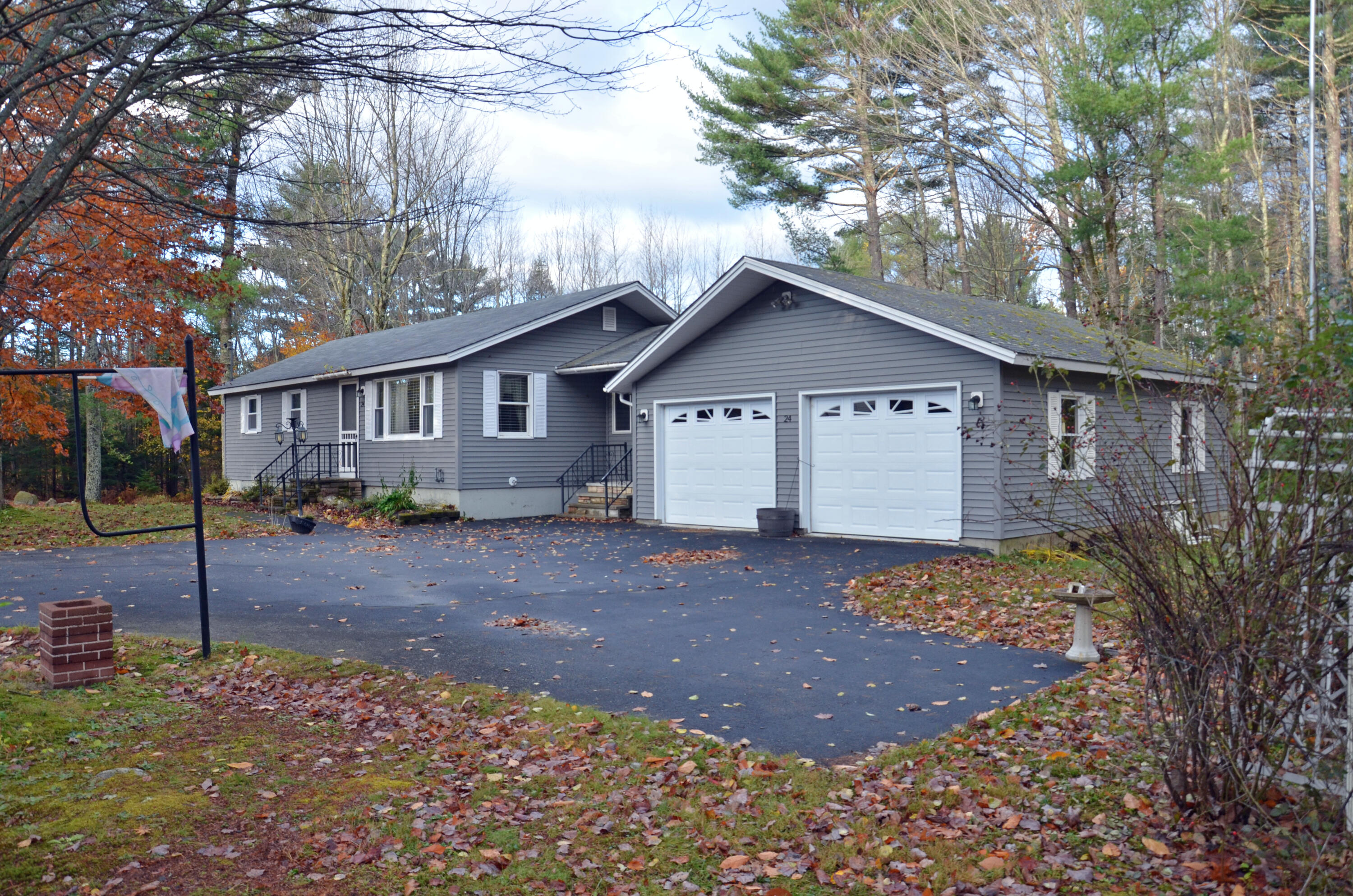 24 Reservoir Road South Paris, ME 04281 - Photo 3 of 38 DSC_6471_edited-1