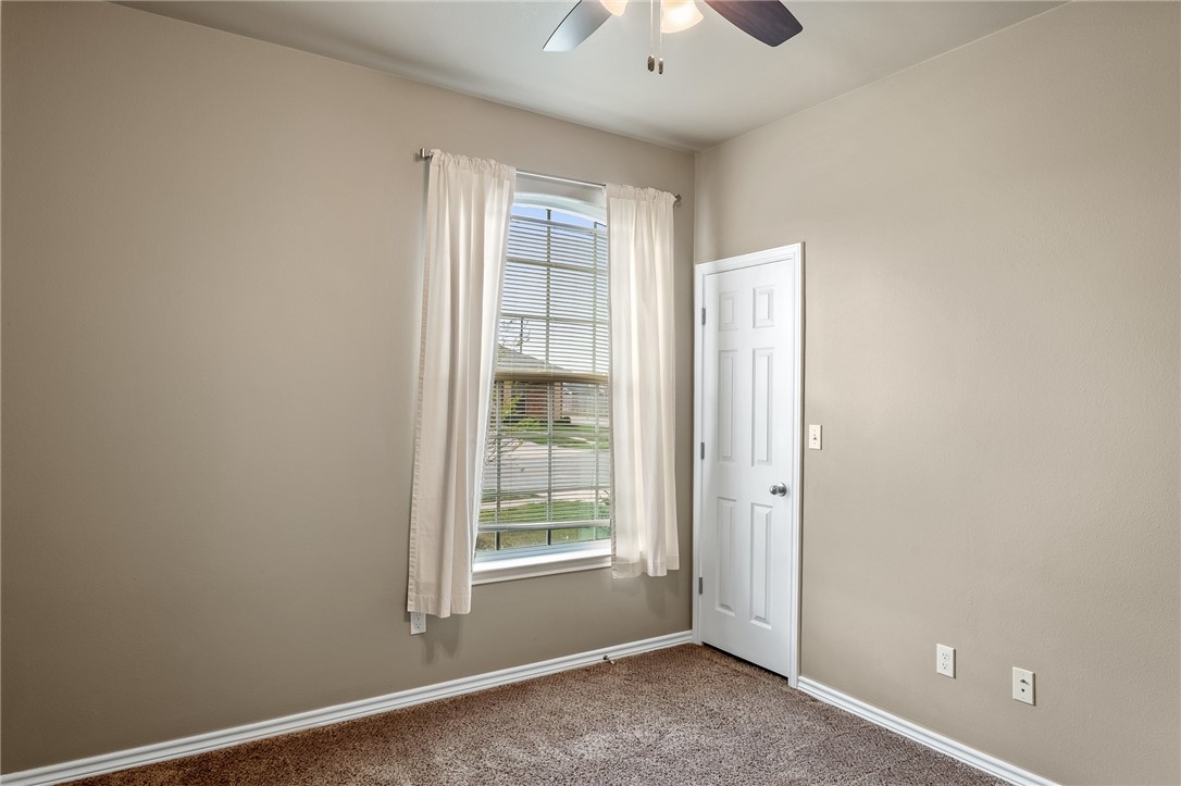 2267 Tallow Drive Portland, TX 78374 - Photo 5 of 25