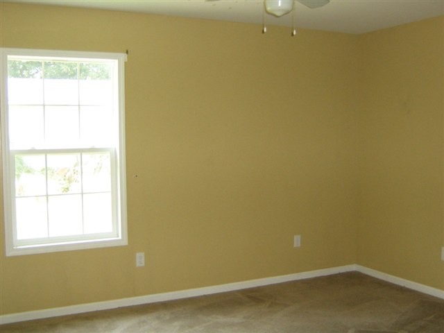 204 Reedy Fork Road Greenville, SC 29605 - Photo 4 of 9 Gallery Image 4