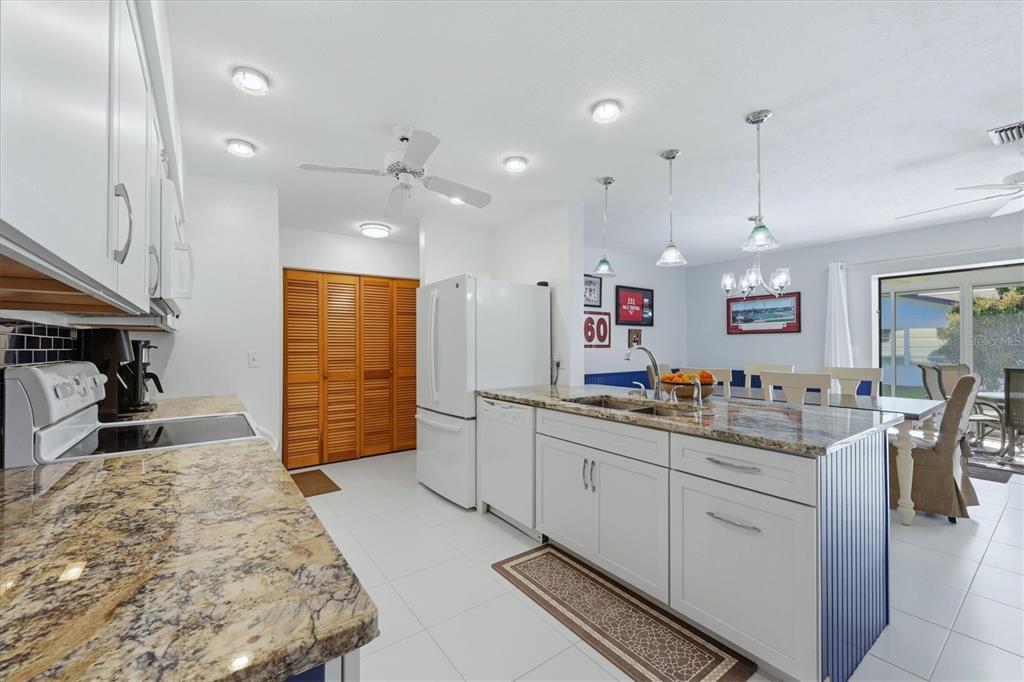 1415 Piedmont Road Venice, FL 34293 - Photo 14 of 25