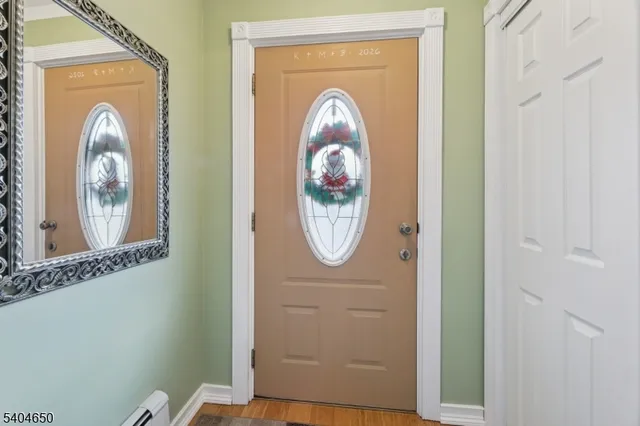 $920,000 | 391 Ave East, Bayonne, NJ 07002