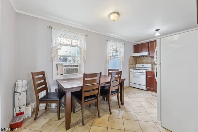 $920,000 | 391 Ave East, Bayonne, NJ 07002