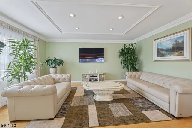 $920,000 | 391 Ave East, Bayonne, NJ 07002