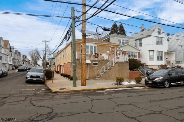 $920,000 | 391 Ave East, Bayonne, NJ 07002