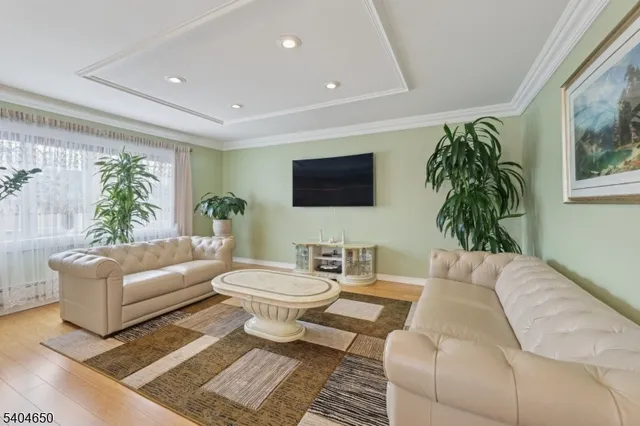 $920,000 | 391 Ave East, Bayonne, NJ 07002