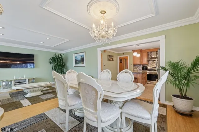 $920,000 | 391 Ave East, Bayonne, NJ 07002