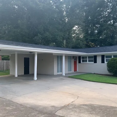 front view of house with a yard