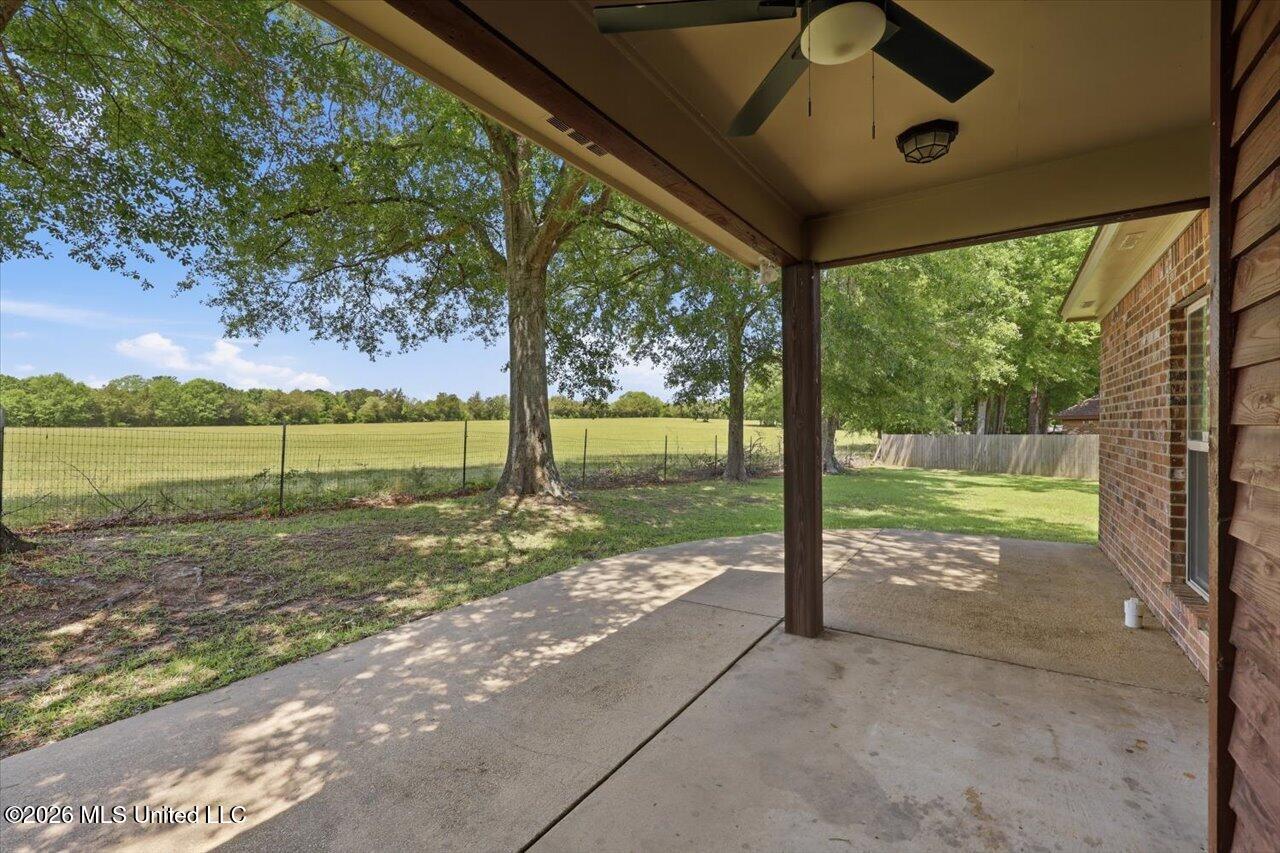 306 Cedar Stone Court Florence, MS 39073 - Photo 29 of 56 33-306 Cedar Stone Ct _ Hometoursms.com