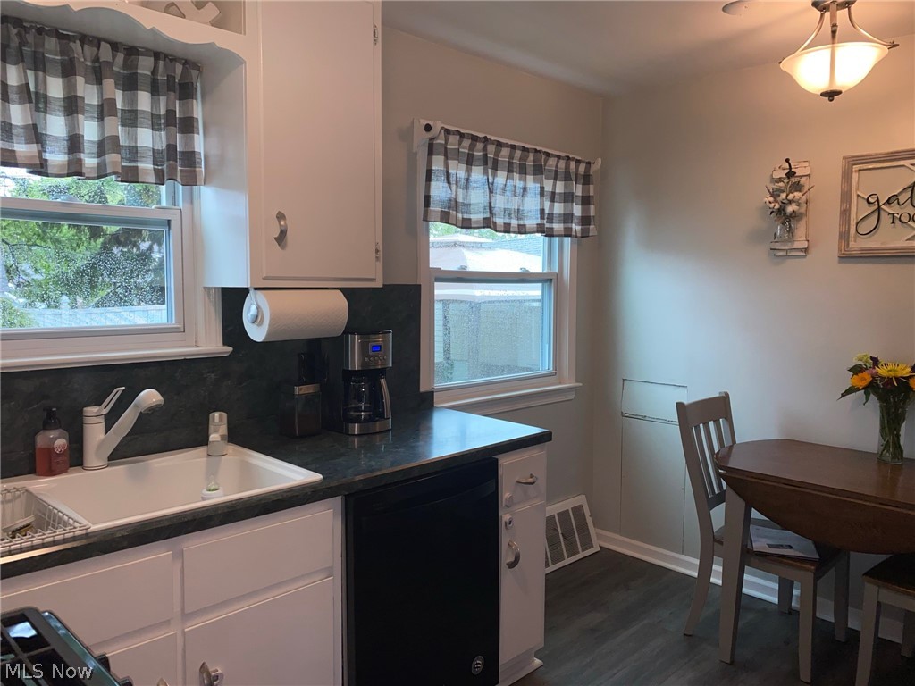 29949 Enid Road Wickliffe, OH 44092 - Photo 16 of 22 Gallery Image 16