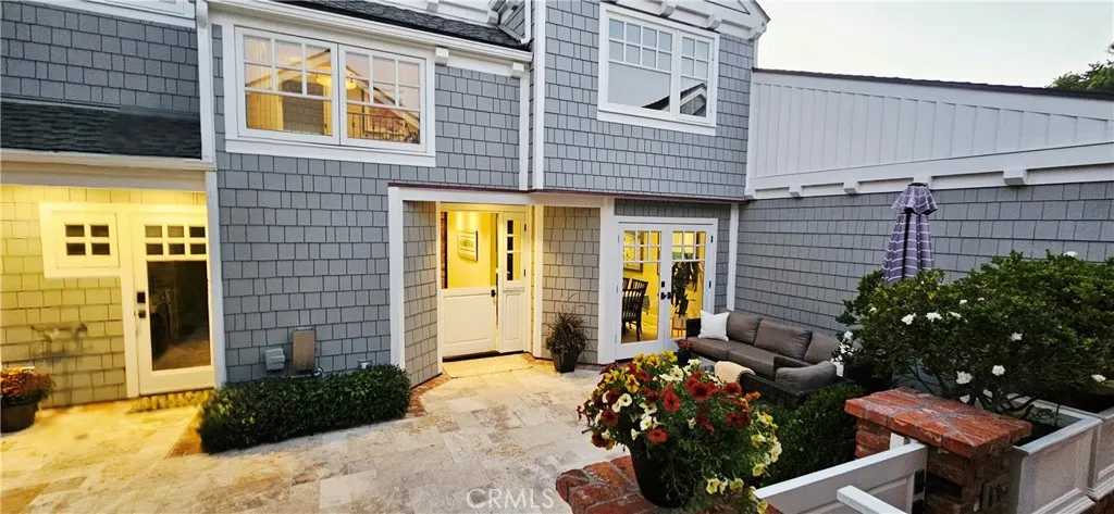 33925 Cape Cove Dana Point, CA 92629 - Photo 40 of 50 a front view of a house