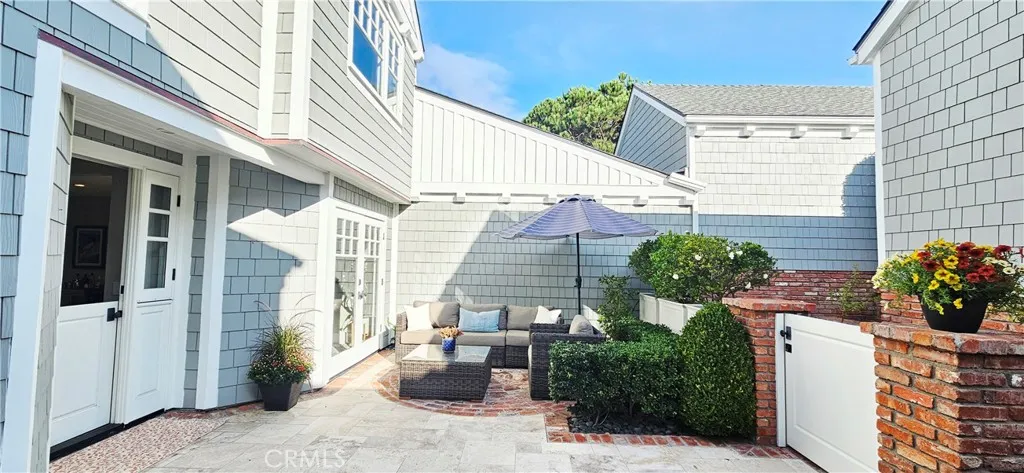 33925 Cape Cove Dana Point, CA 92629 - Photo 41 of 50 a view of a balcony with potted plants