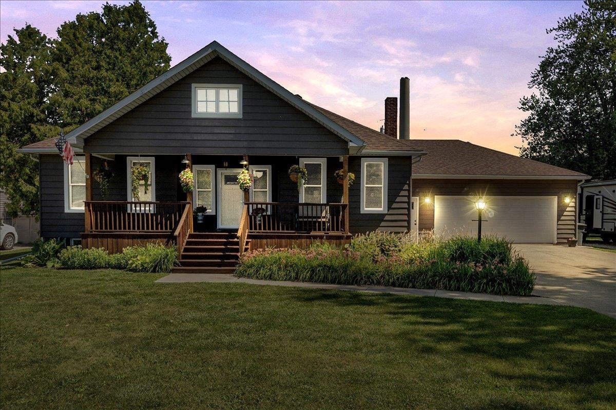 294 Recor Road East China, MI 48054 - Photo 2 of 46 Gallery Image 2