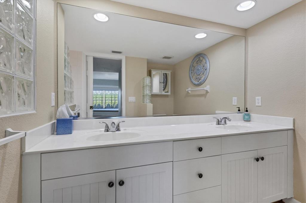 1960 Oregon Trail, Unit 2A Englewood, FL 34224 - Photo 19 of 38