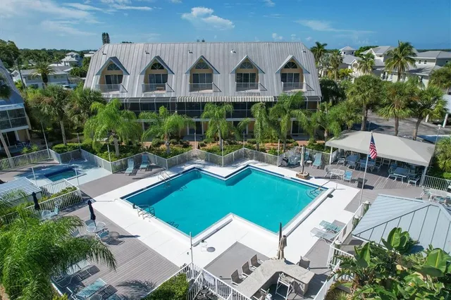 $3,750 | 1960 Oregon Trail, Unit 2A, Englewood, FL 34224