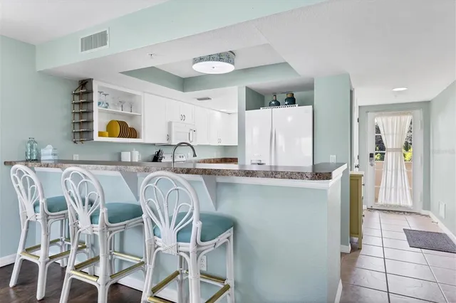 $3,750 | 1960 Oregon Trail, Unit 2A, Englewood, FL 34224