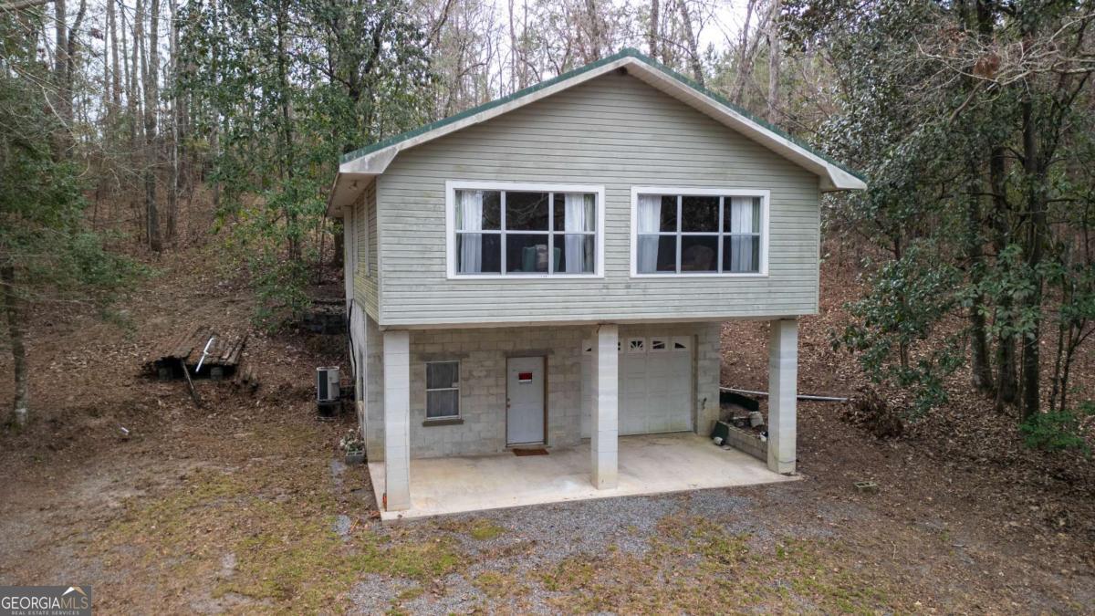 1380 Landing Road Baxley, GA 31513 - Photo 1 of 59