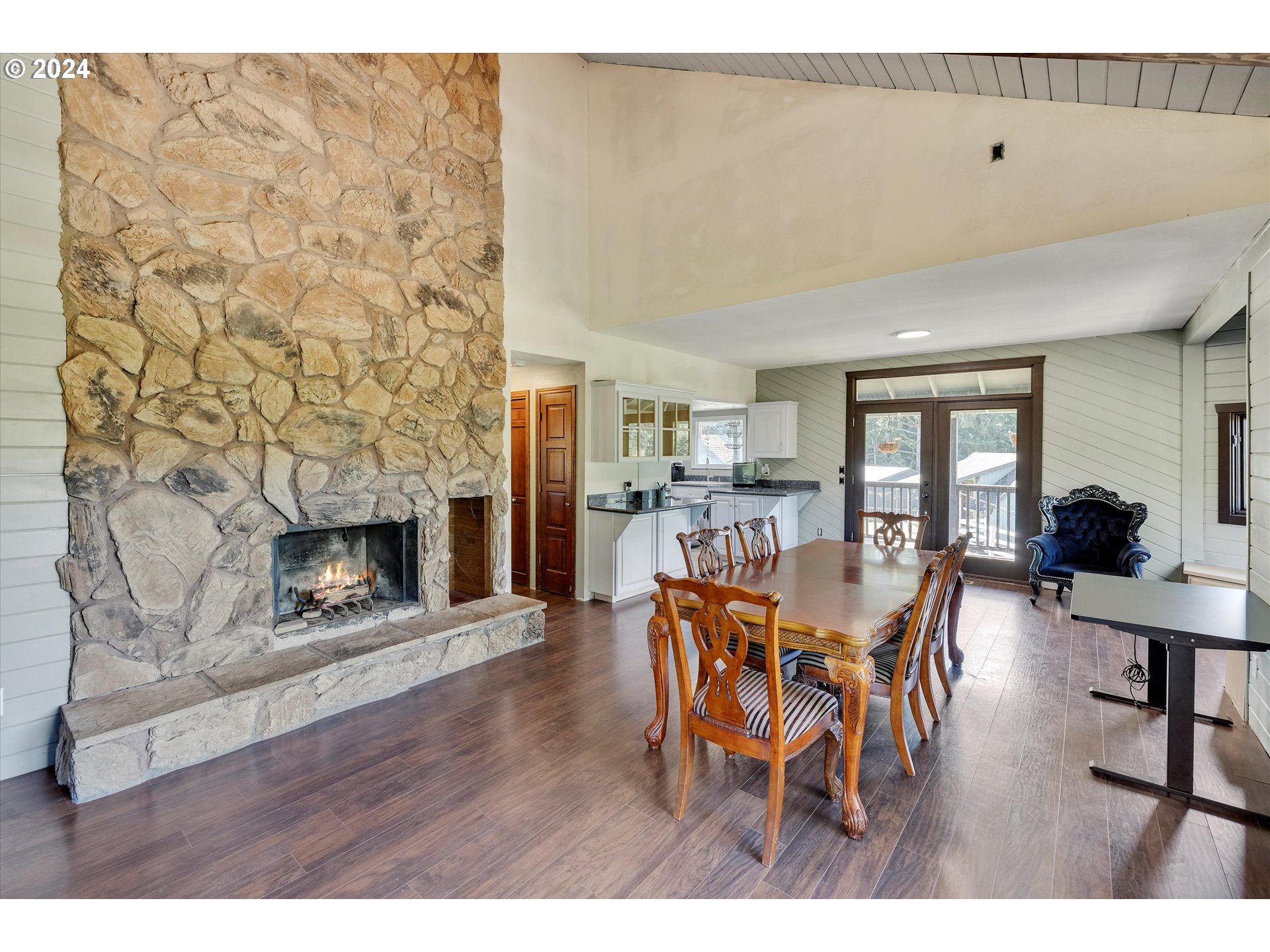 11635 Northwest Seavey Road Forest Grove, OR 97116 - Photo 12 of 40 Gallery Image 12