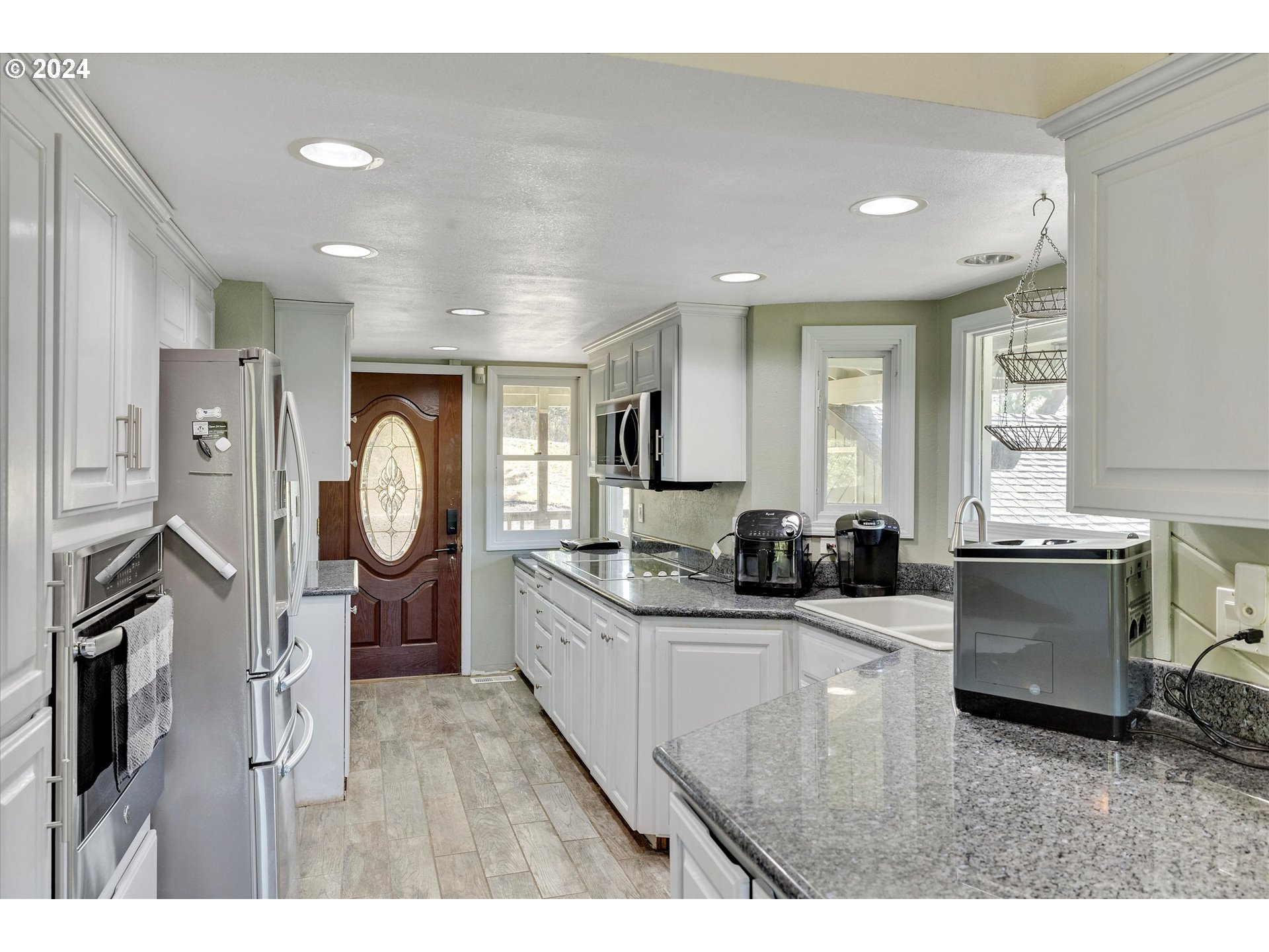 11635 Northwest Seavey Road Forest Grove, OR 97116 - Photo 10 of 40 Gallery Image 10