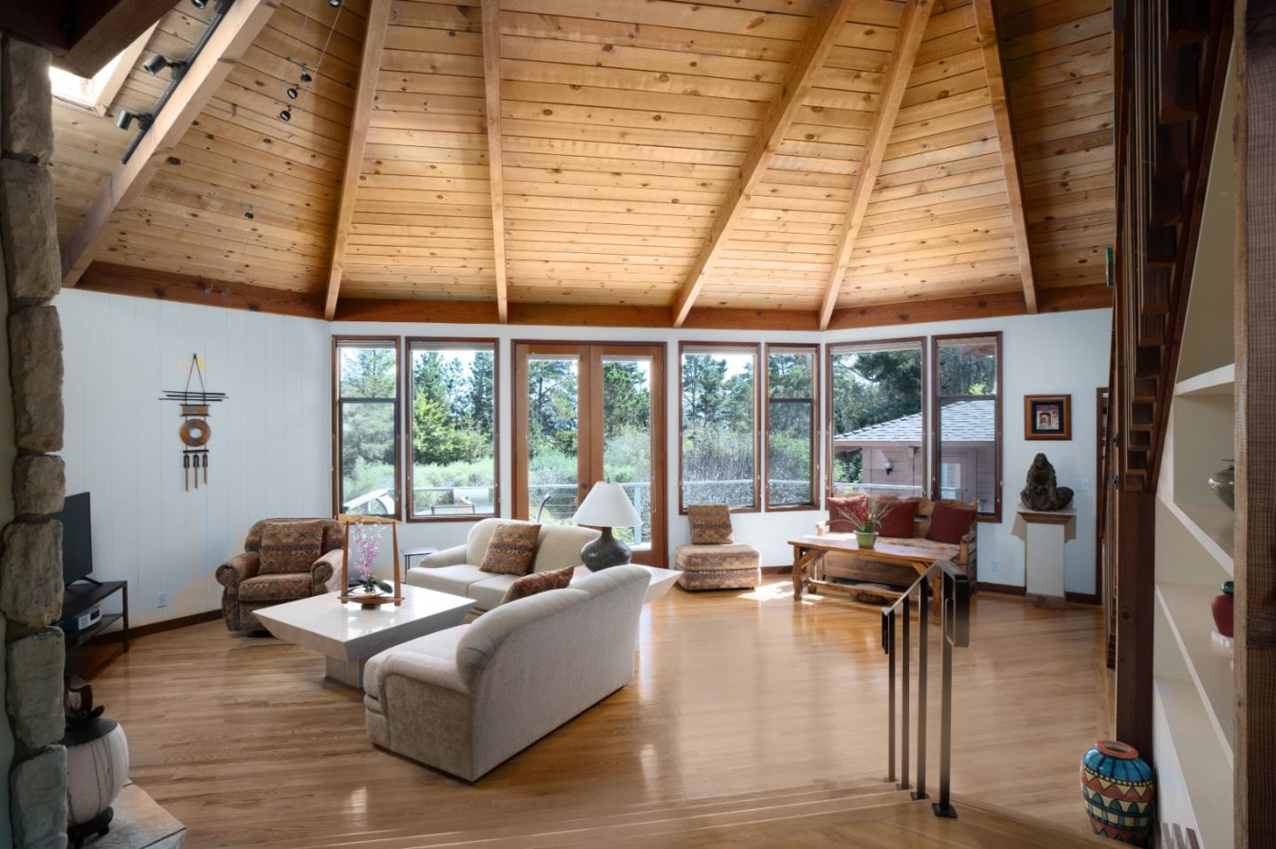 24755 Summit Field Road Carmel, CA 93923 - Photo 15 of 49 Gallery Image 15