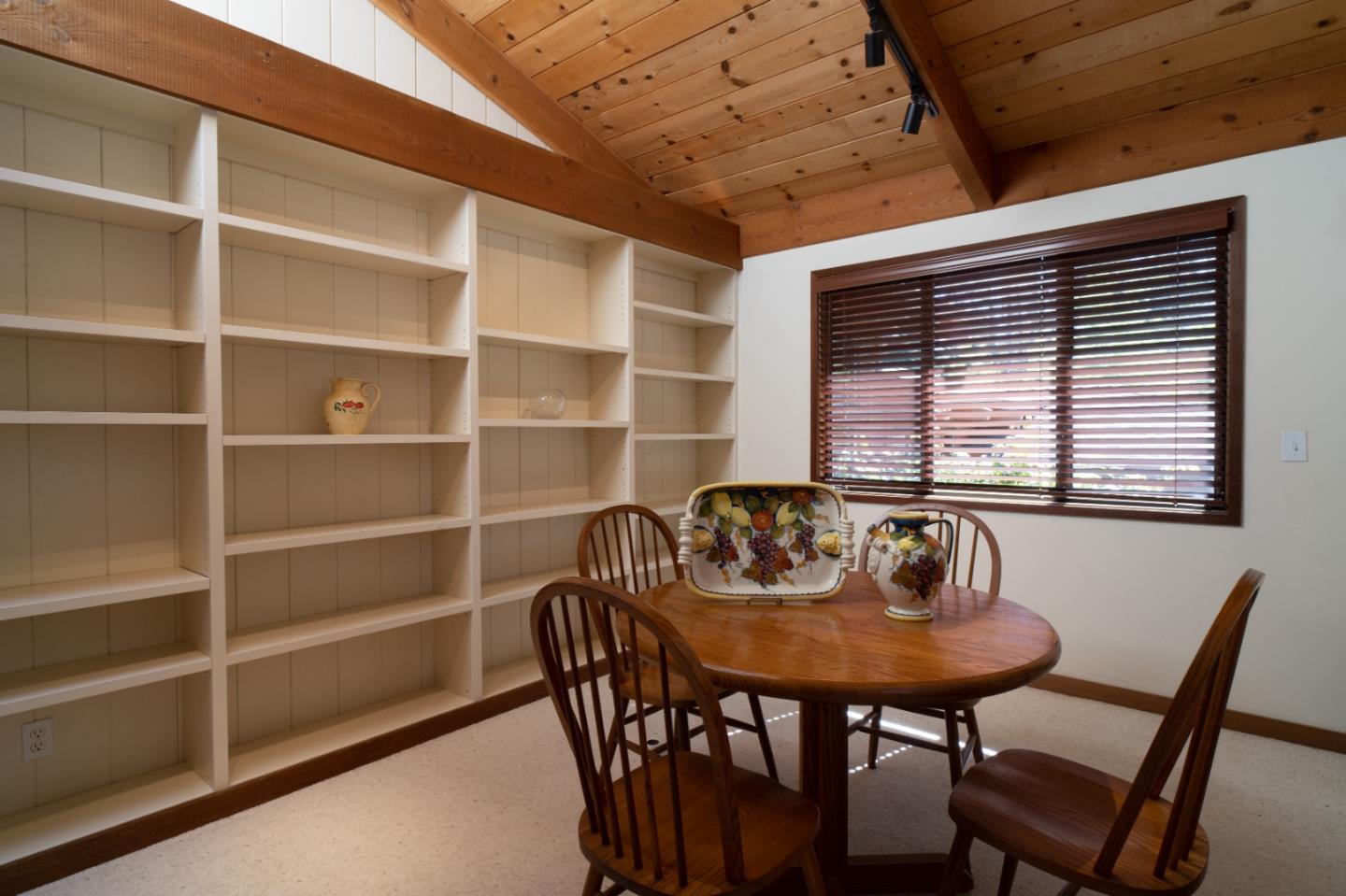 24755 Summit Field Road Carmel, CA 93923 - Photo 20 of 49 Gallery Image 20